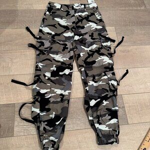 Forever 21 Camouflage Cargo Joggers - Black, Gray, White